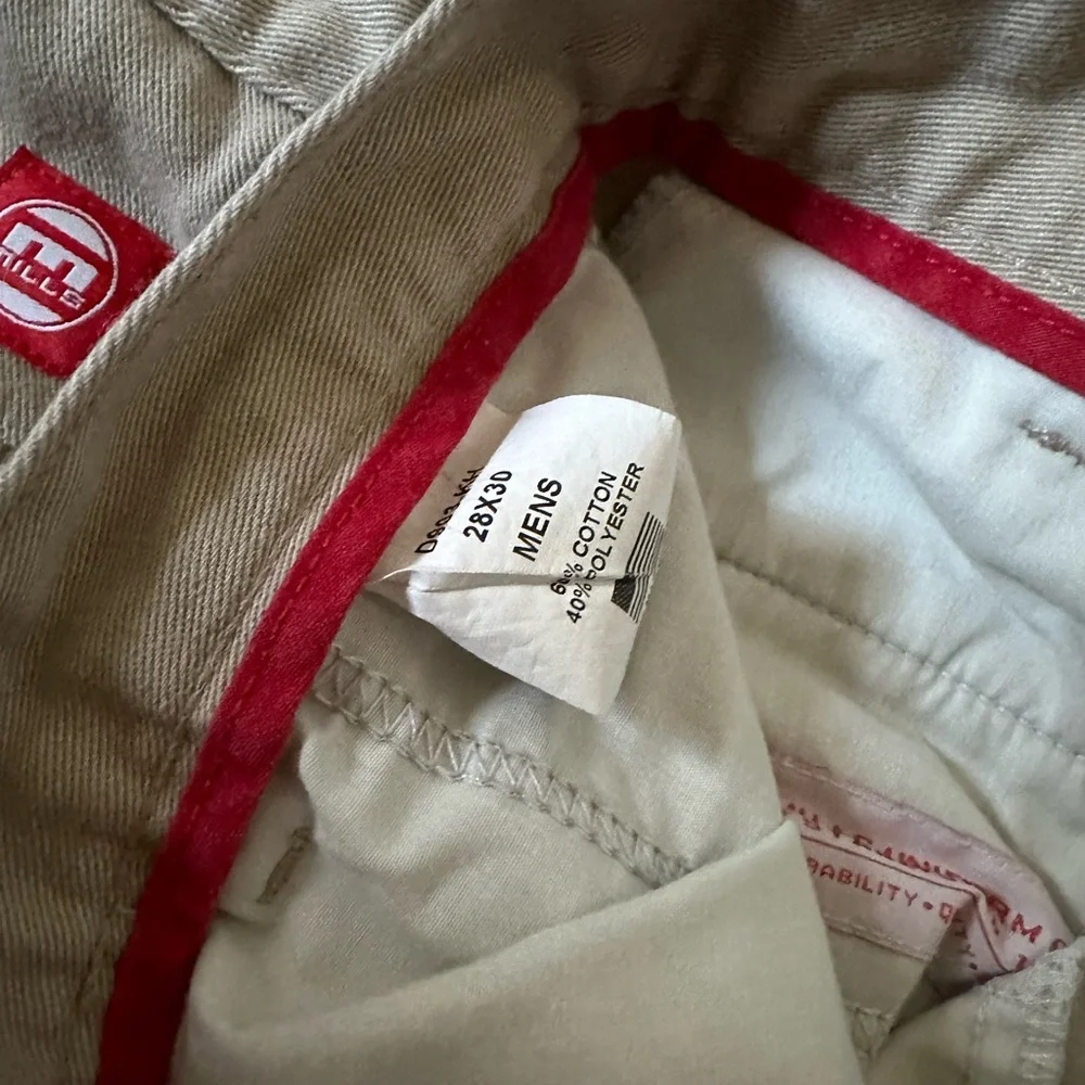 Men’s 28 x 30 Mills Uniform Khaki Pants